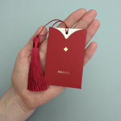 Сертификат на 5 000 ₽ в красном кармашке
